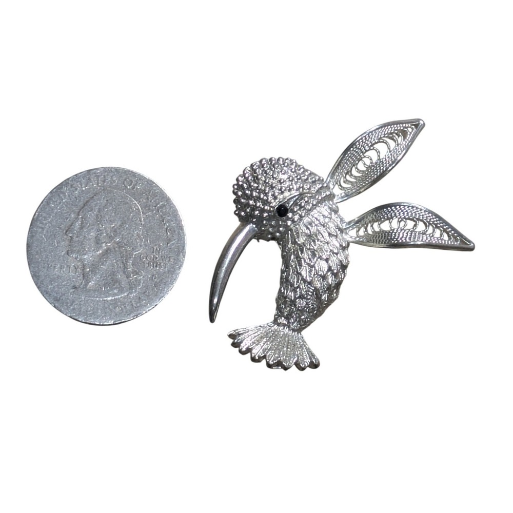 Ornate Silver Hummingbird Brooch – Exquisite Filigree Wings & Textured Detail - Picture 3 of 6